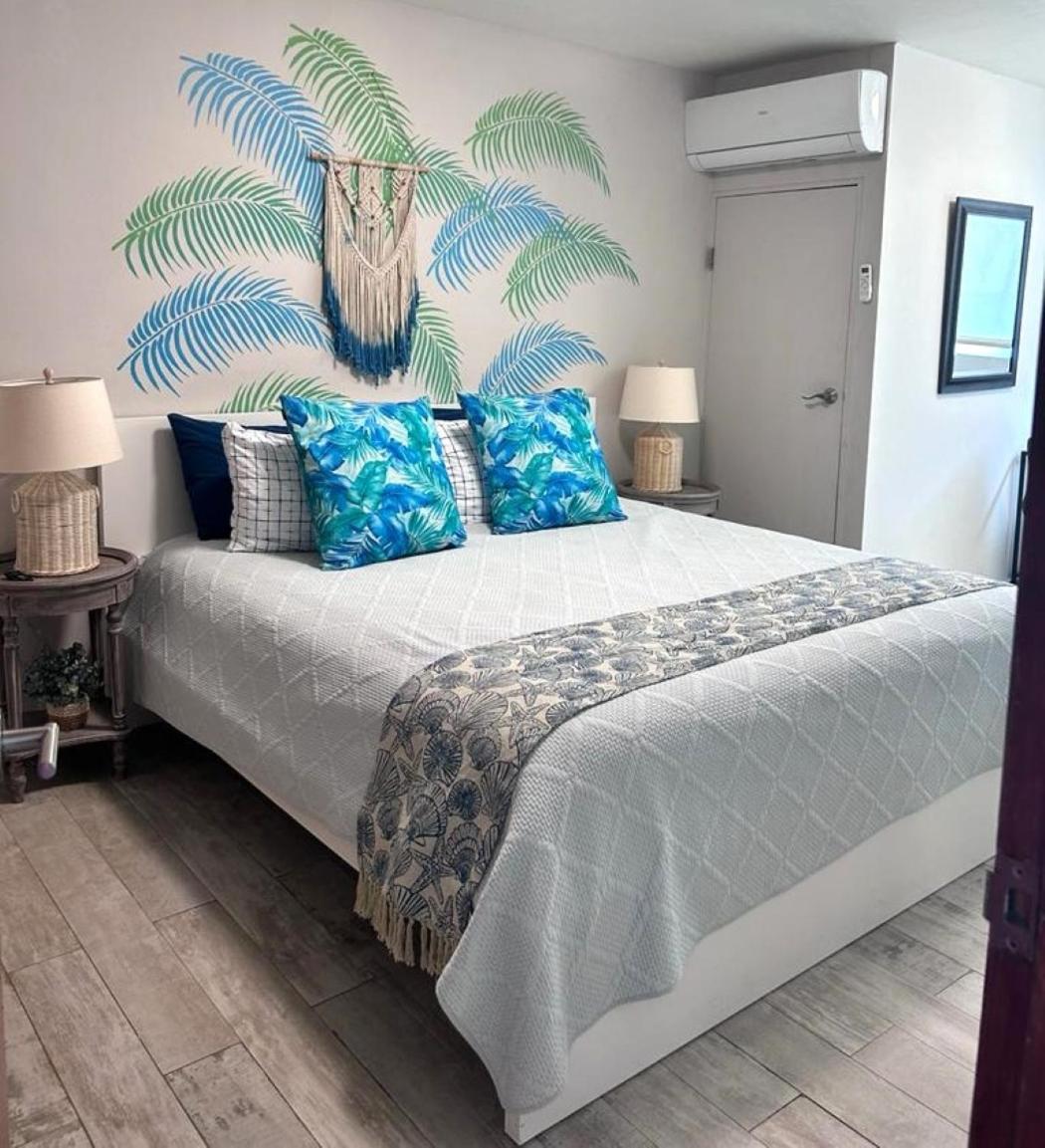 Kasa Brisa Marina Ocean View Balcony Beachfront San Juan Buitenkant foto